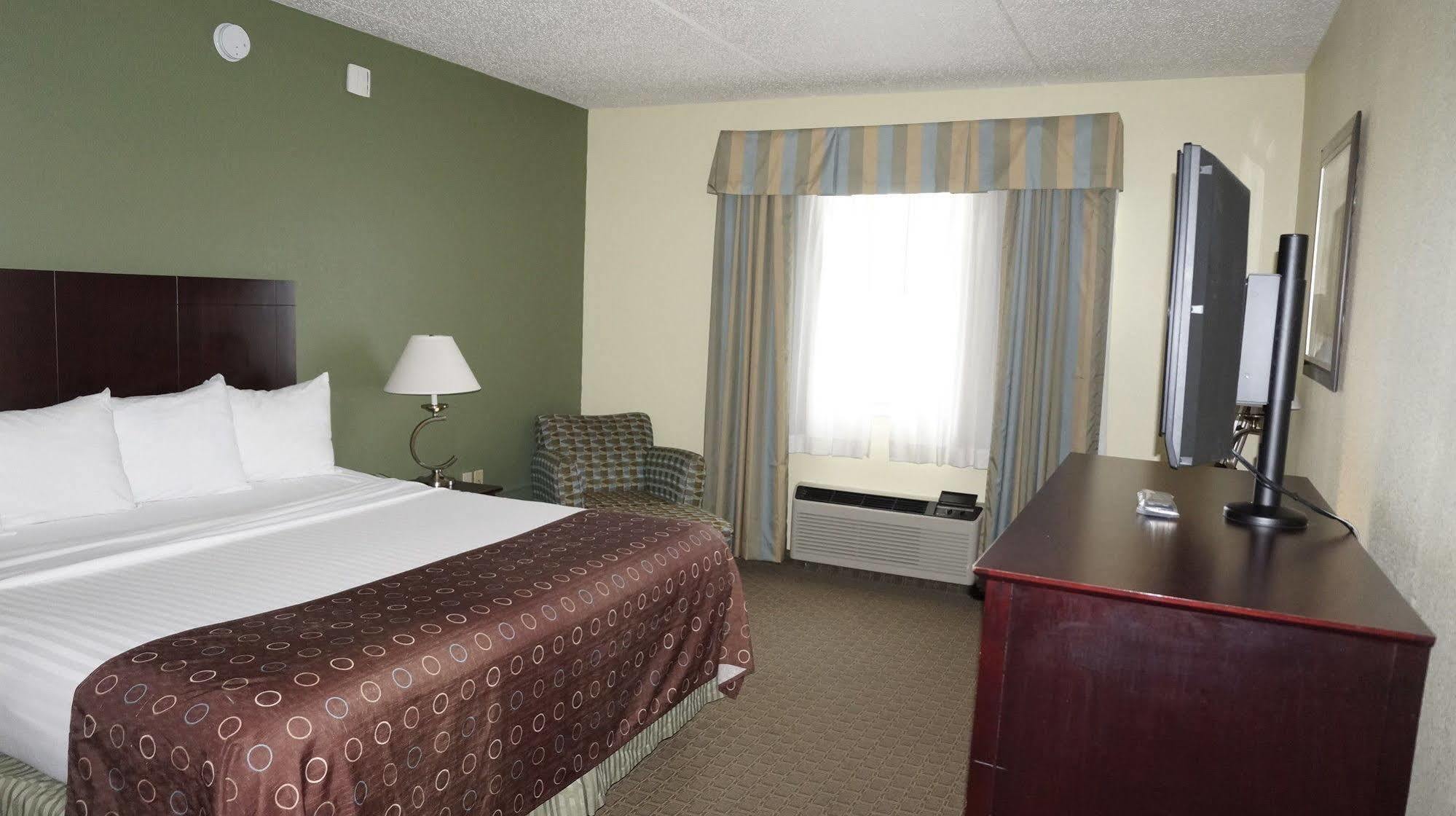 Best Western Airport Inn & Suites Cleveland Brook Park Extérieur photo